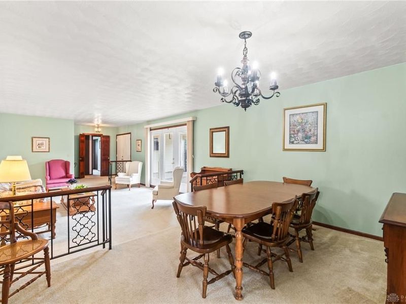 845 Burnside Drive, Tipp City, OH 45371 Photo 13
