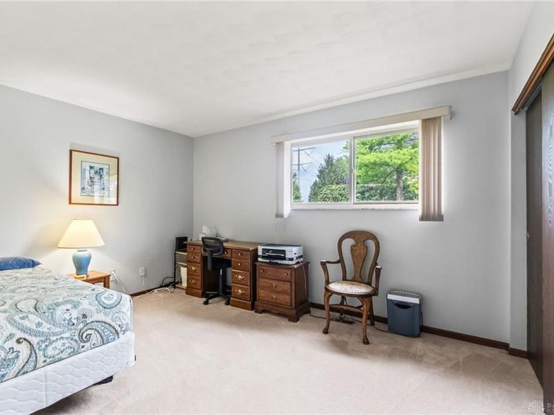 845 Burnside Drive, Tipp City, OH 45371 Photo 32