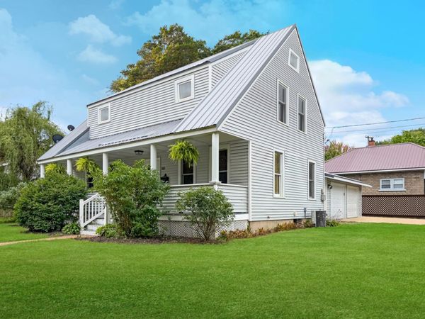 503 S Wacouta Avenue, Prairie du Chien, WI 53821