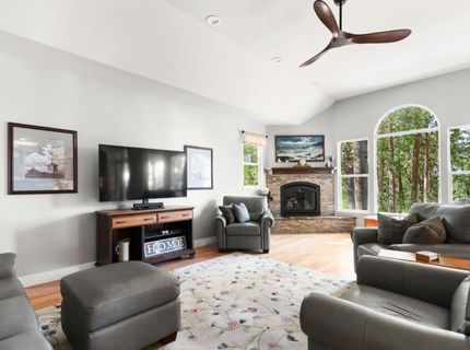 13021 Somerset Dr, Grass Valley, CA 95945 Photo
