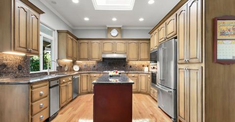 13021 Somerset Dr, Grass Valley, CA 95945 Photo