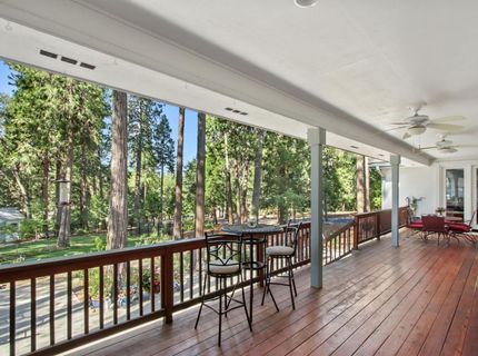 13021 Somerset Dr, Grass Valley, CA 95945 Photo