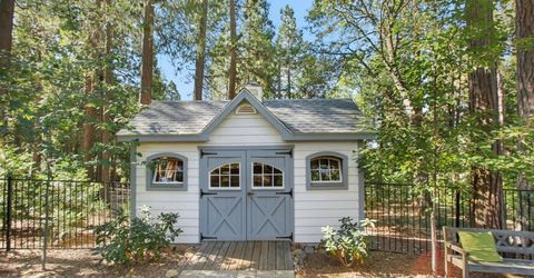 13021 Somerset Dr, Grass Valley, CA 95945 Photo