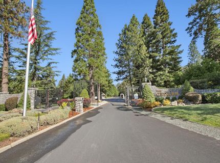 13021 Somerset Dr, Grass Valley, CA 95945 Photo