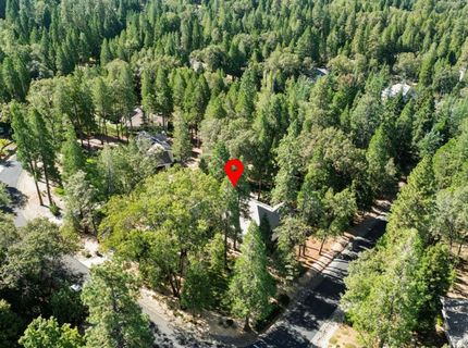 13021 Somerset Dr, Grass Valley, CA 95945 Photo