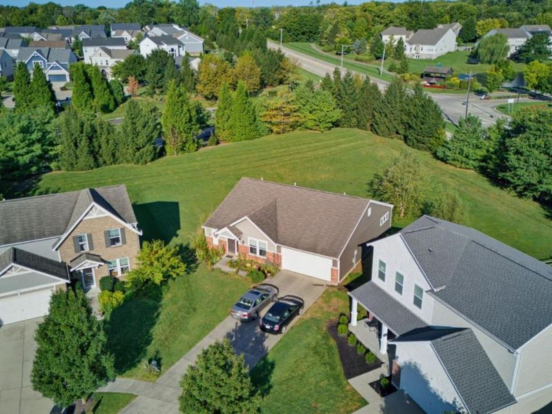 1581 Black Wolf Drive, Turtle Creek Township, OH 45036 Photo 4