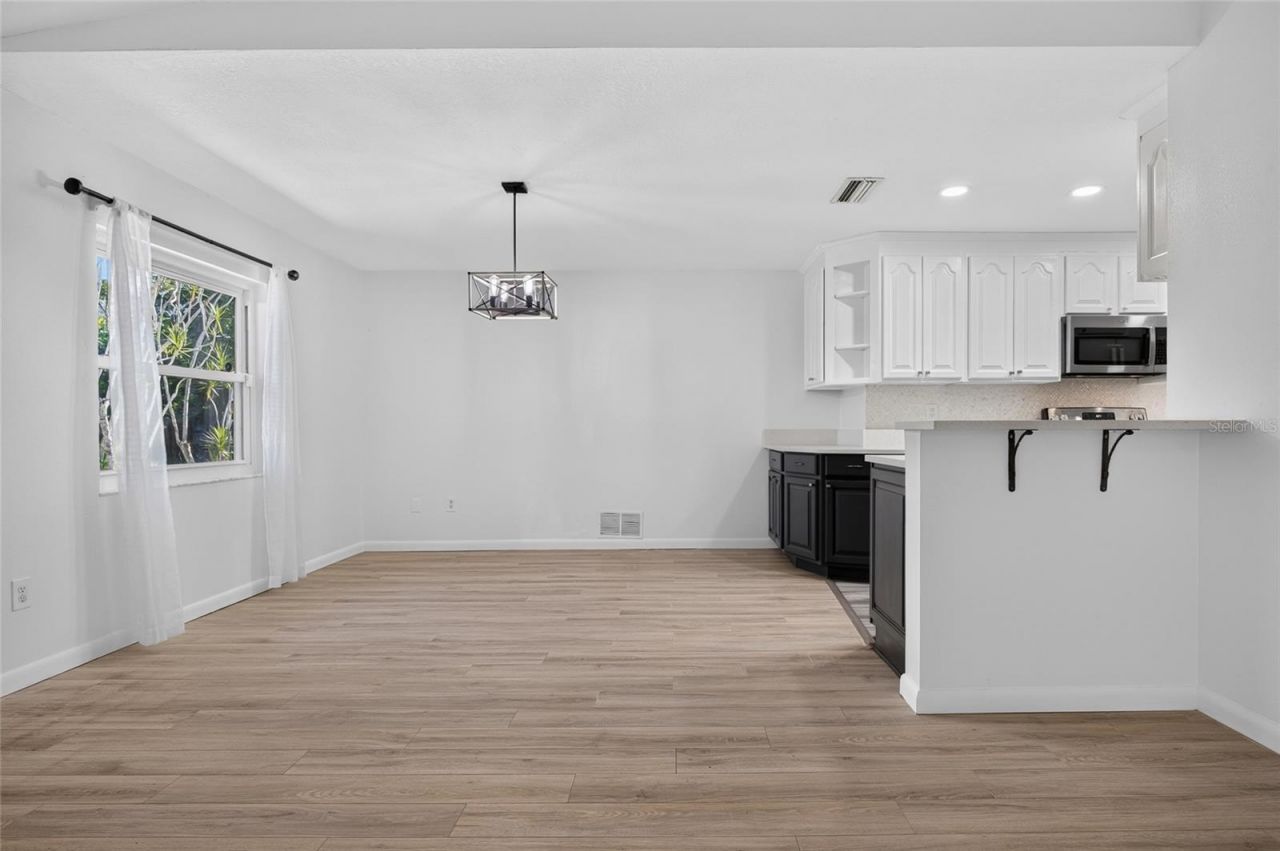 3917 Sawyerwood Road , Sarasota, FL 34233 Photo