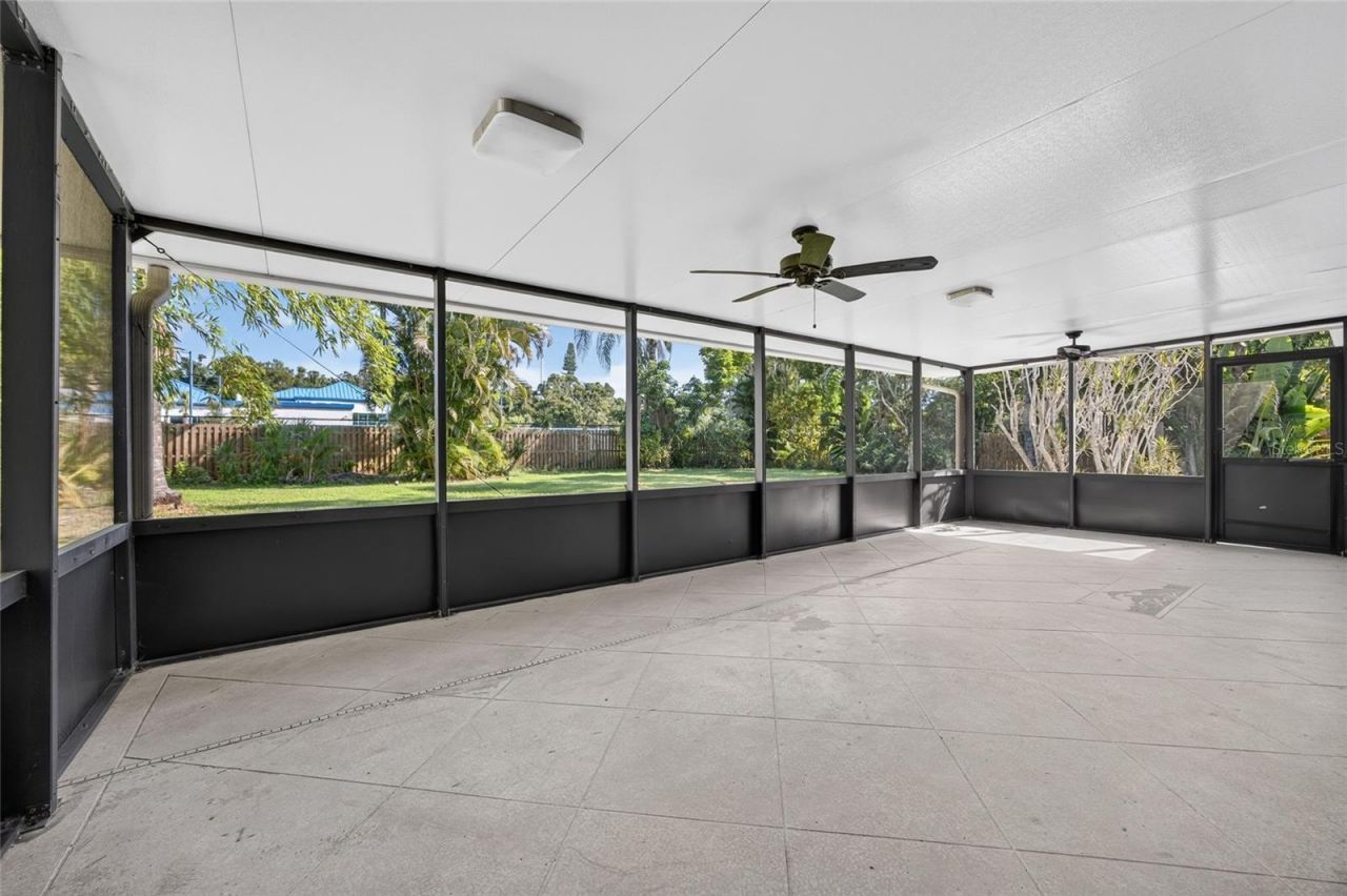 3917 Sawyerwood Road , Sarasota, FL 34233 Photo
