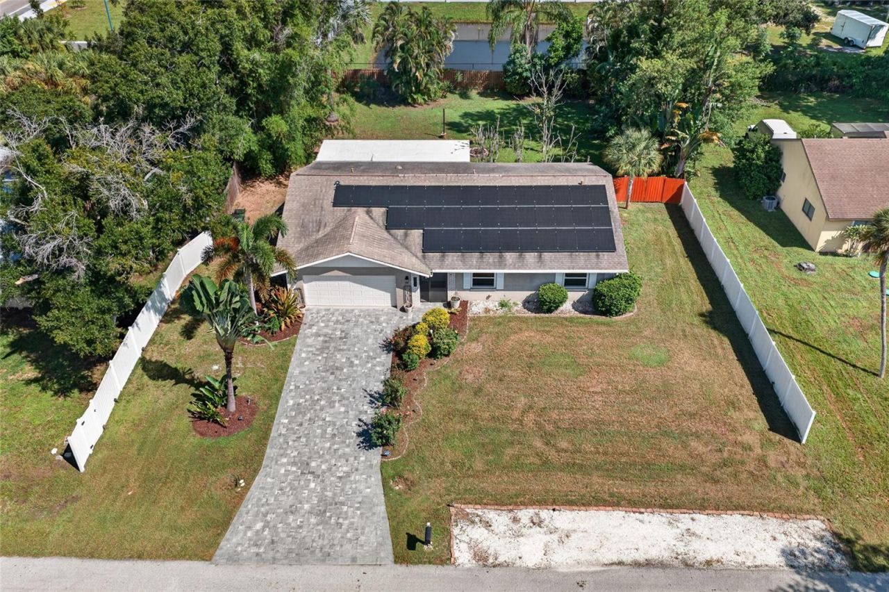 3917 Sawyerwood Road , Sarasota, FL 34233 Photo
