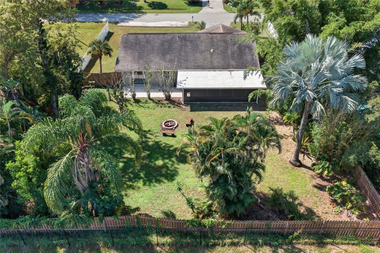 3917 Sawyerwood Road , Sarasota, FL 34233 Photo