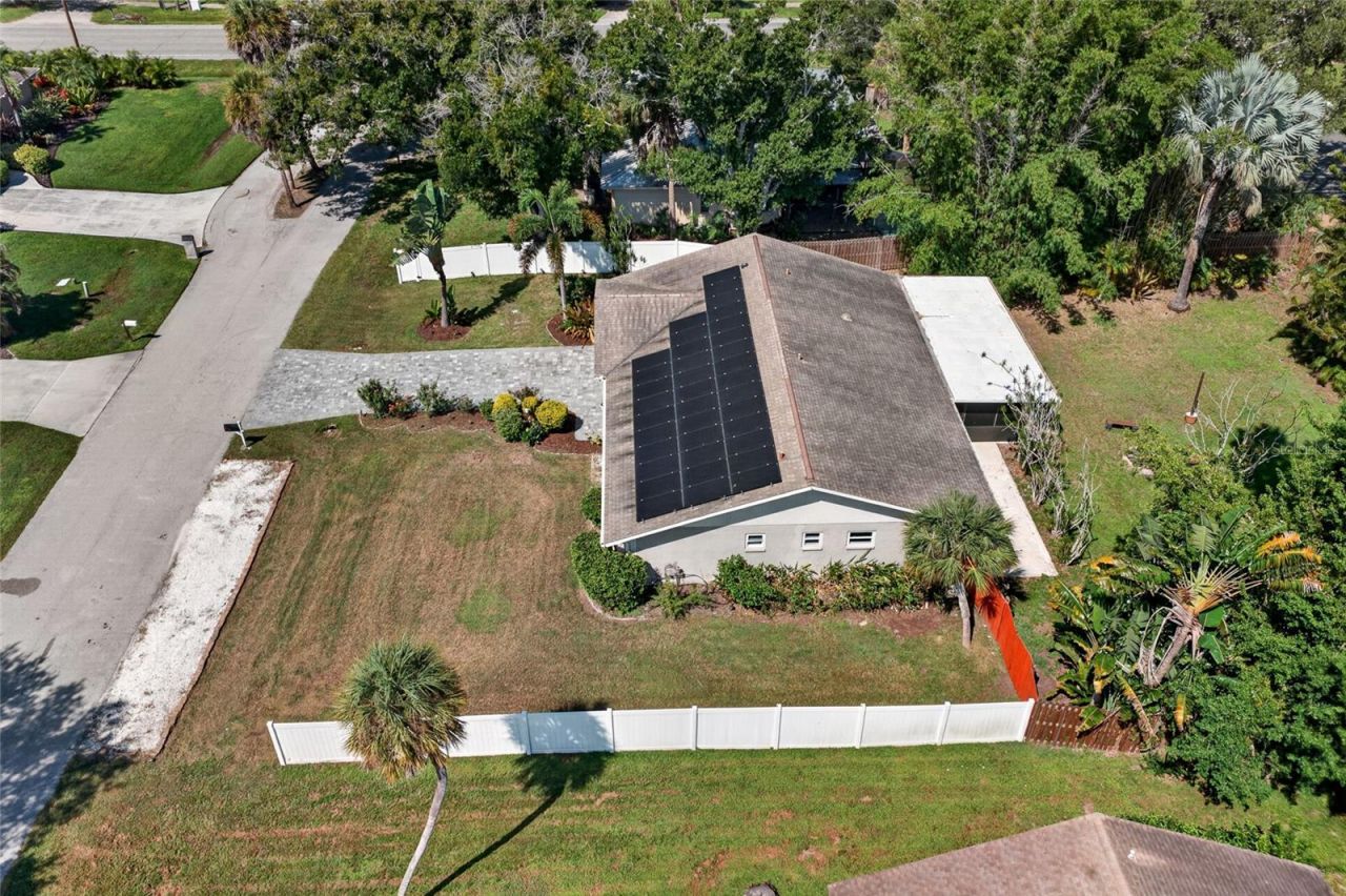 3917 Sawyerwood Road , Sarasota, FL 34233 Photo