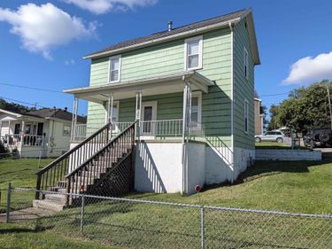 37 Summit Park Avenue, Clarksburg, WV 26301