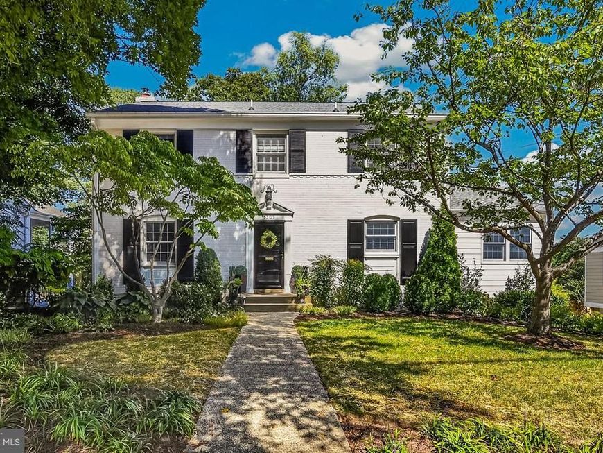 5305 Ridgefield Road, Bethesda, MD 20816 Main Photo