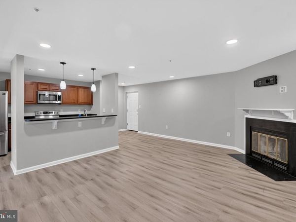 2071 ALICE AVENUE, Unit 203, OXON HILL, MD 20745