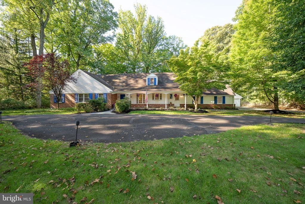1448 MEADOWBROOK ROAD, MEADOWBROOK, PA 19046