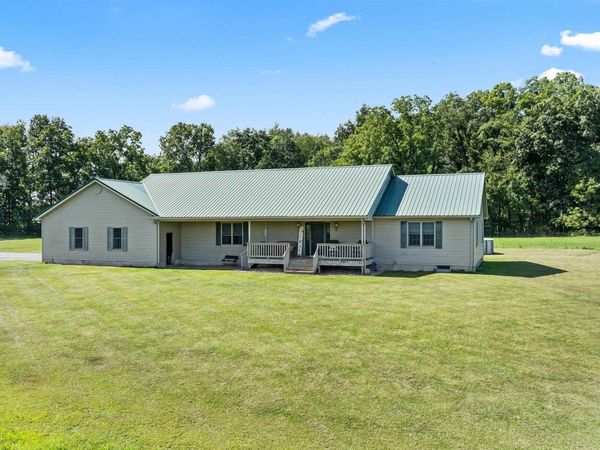 999 S 750 W, Angola, IN 46703