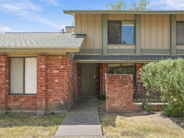 902 Park Village CV, Austin, TX 78758