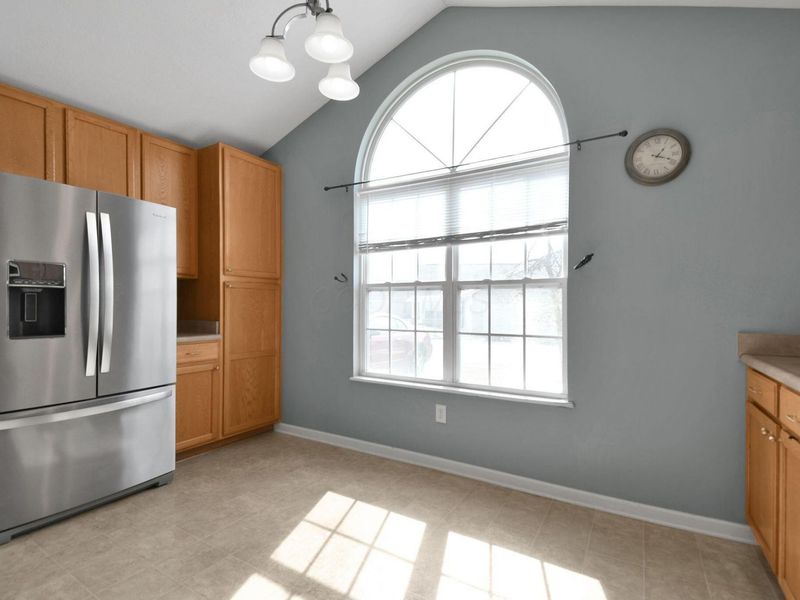 8410 Diversey Loop , Unit 601, Blacklick, OH 43004 Photo 13