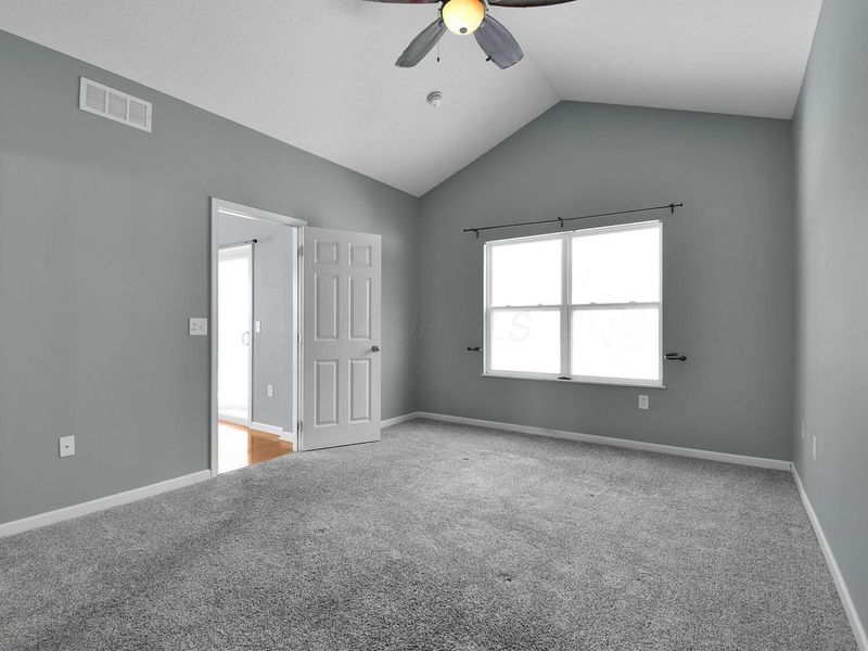 8410 Diversey Loop , Unit 601, Blacklick, OH 43004 Photo 19