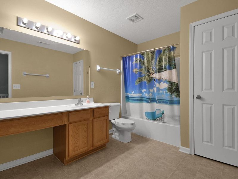 8410 Diversey Loop , Unit 601, Blacklick, OH 43004 Photo 27