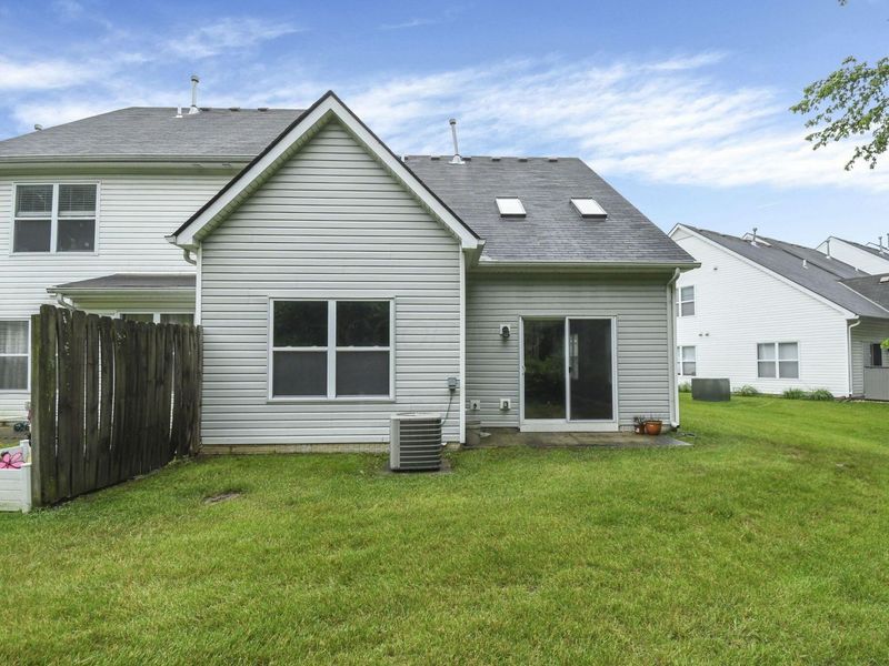 8410 Diversey Loop , Unit 601, Blacklick, OH 43004 Photo 32