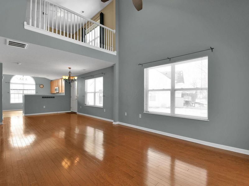 8410 Diversey Loop , Unit 601, Blacklick, OH 43004 Photo 9