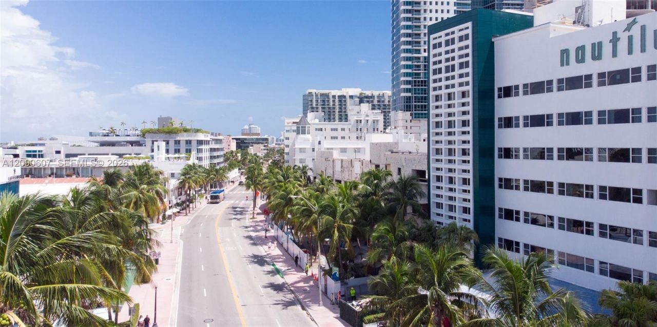 1800 Collins Ave , Unit 3B, Miami Beach, FL 33139 Photo
