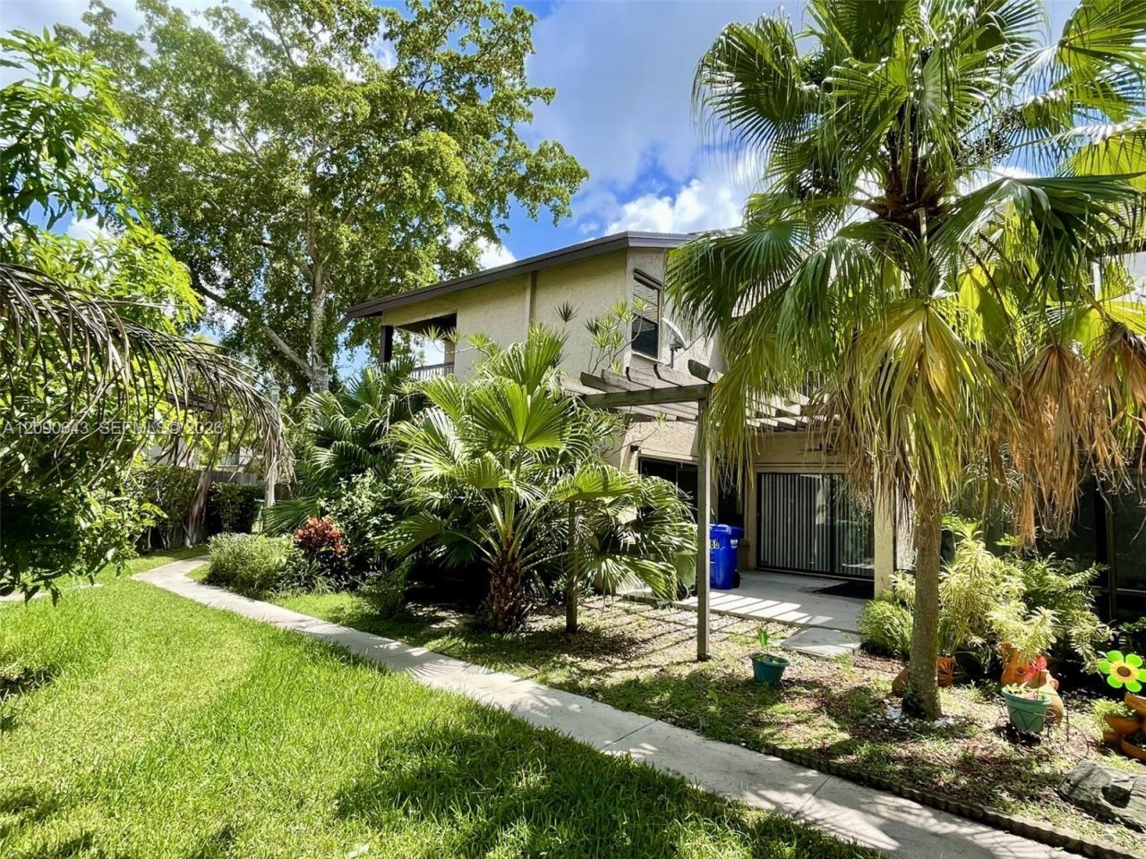 2160 Bayberry Dr, Unit 2160, Pembroke Pines, FL 33024 Photo