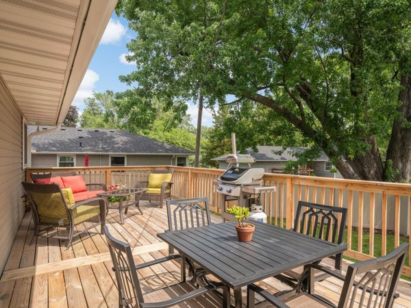 1405 Independence Avenue S, Saint Louis Park, MN 55426