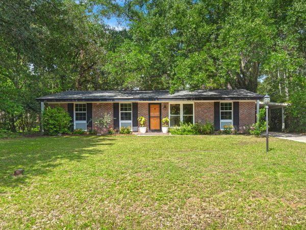 1047 Honeysuckle Lane, Charleston, SC 29412
