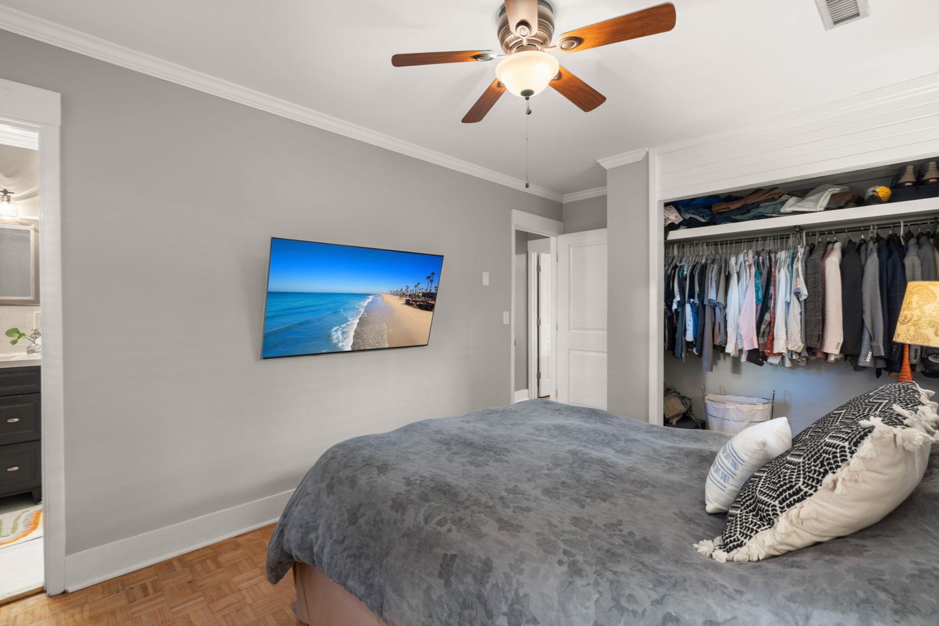 1047 Honeysuckle Lane Photo 20