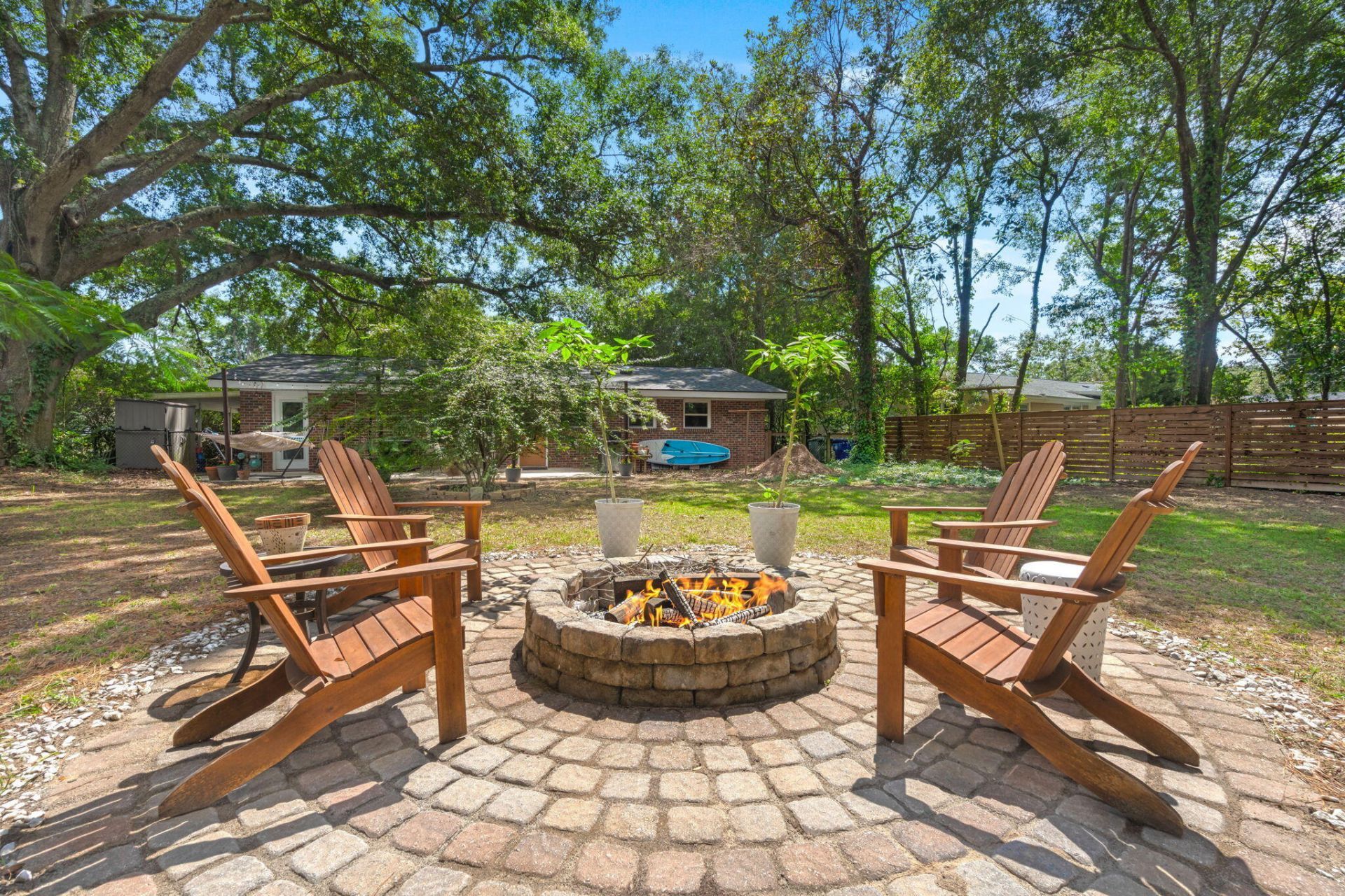 1047 Honeysuckle Lane Photo 25