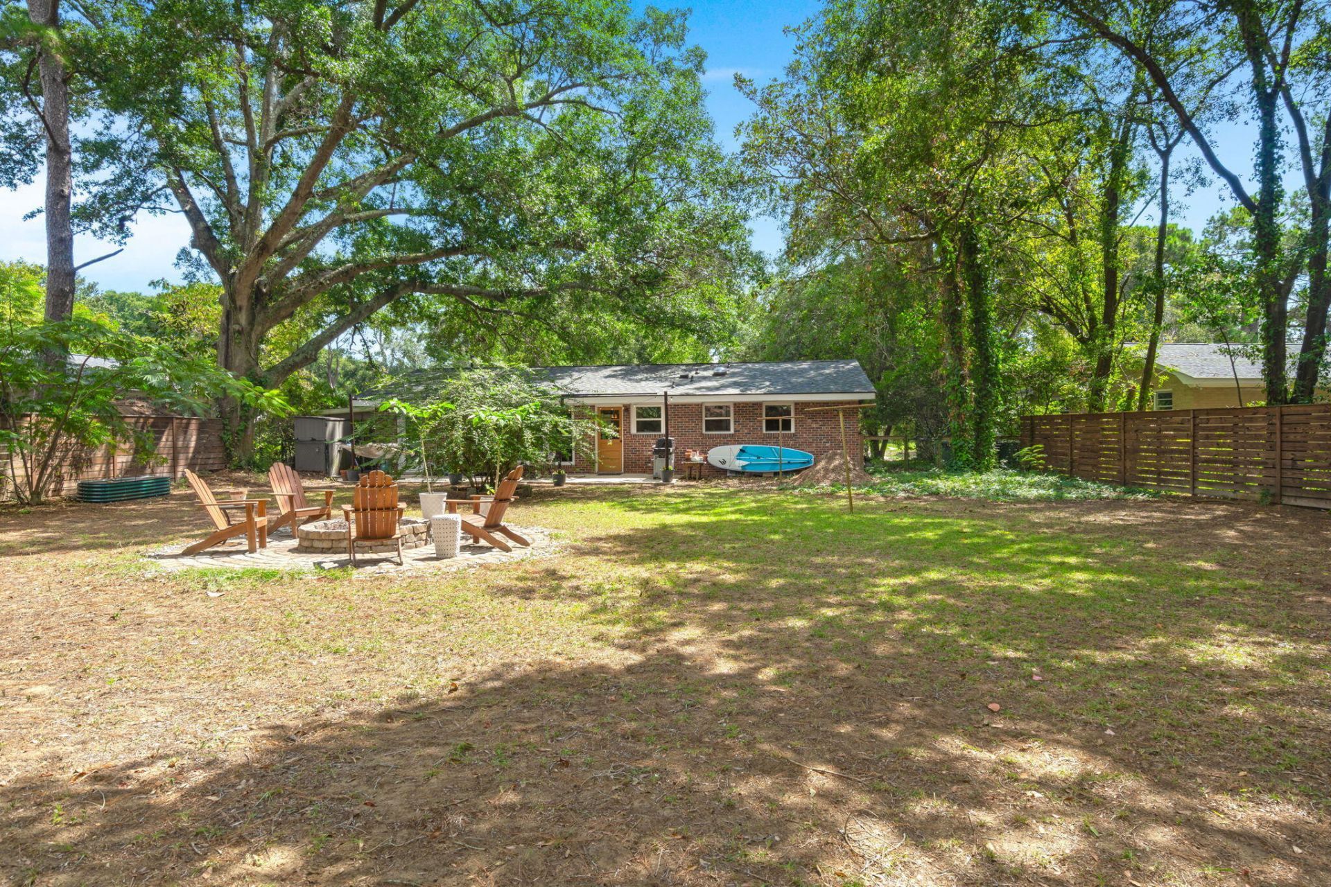 1047 Honeysuckle Lane Photo 26
