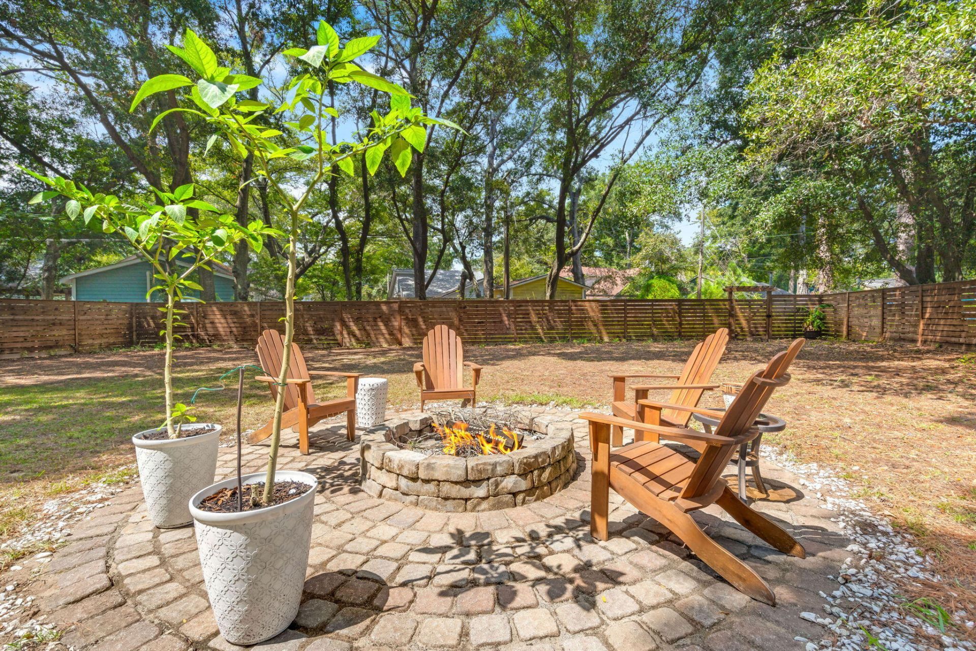 1047 Honeysuckle Lane Photo 27