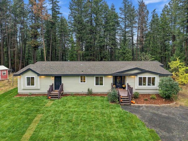 10927 E Halliday Rd, Colbert, WA 99005