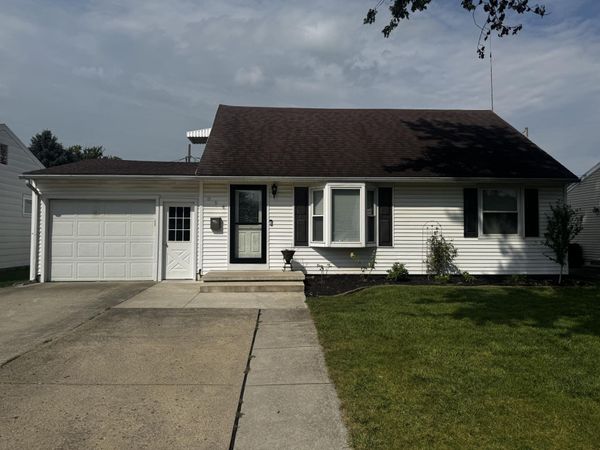 854 Lake Avenue, Saint Marys, OH 45885
