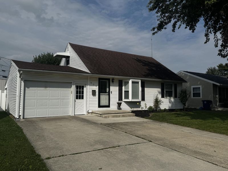 854 Lake Avenue, Saint Marys, OH 45885 Photo 2