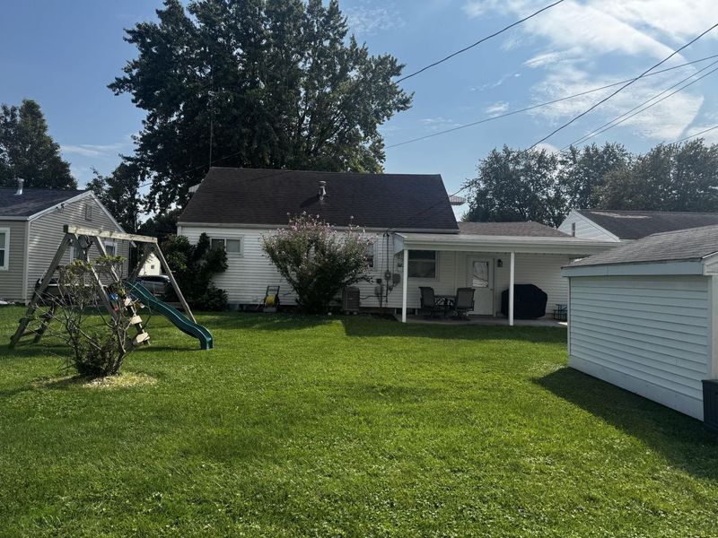 854 Lake Avenue, Saint Marys, OH 45885 Photo 4