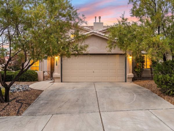 8701 New Hampton Road NE, Albuquerque, NM 87111