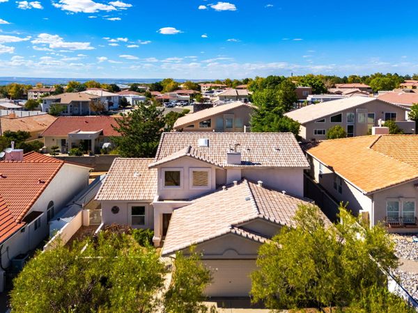 8701 New Hampton Road NE, Albuquerque, NM 87111