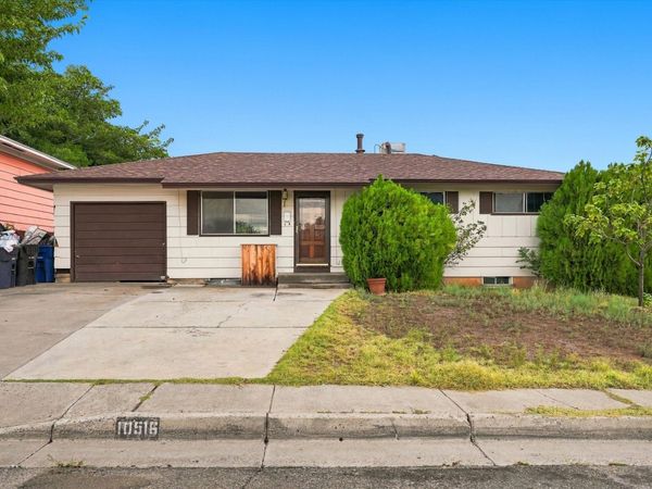 10516 Lexington Avenue NE, Albuquerque, NM 87112