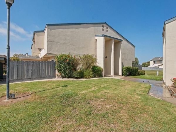 273 Sunnyhills Drive, Watsonville, CA 95076
