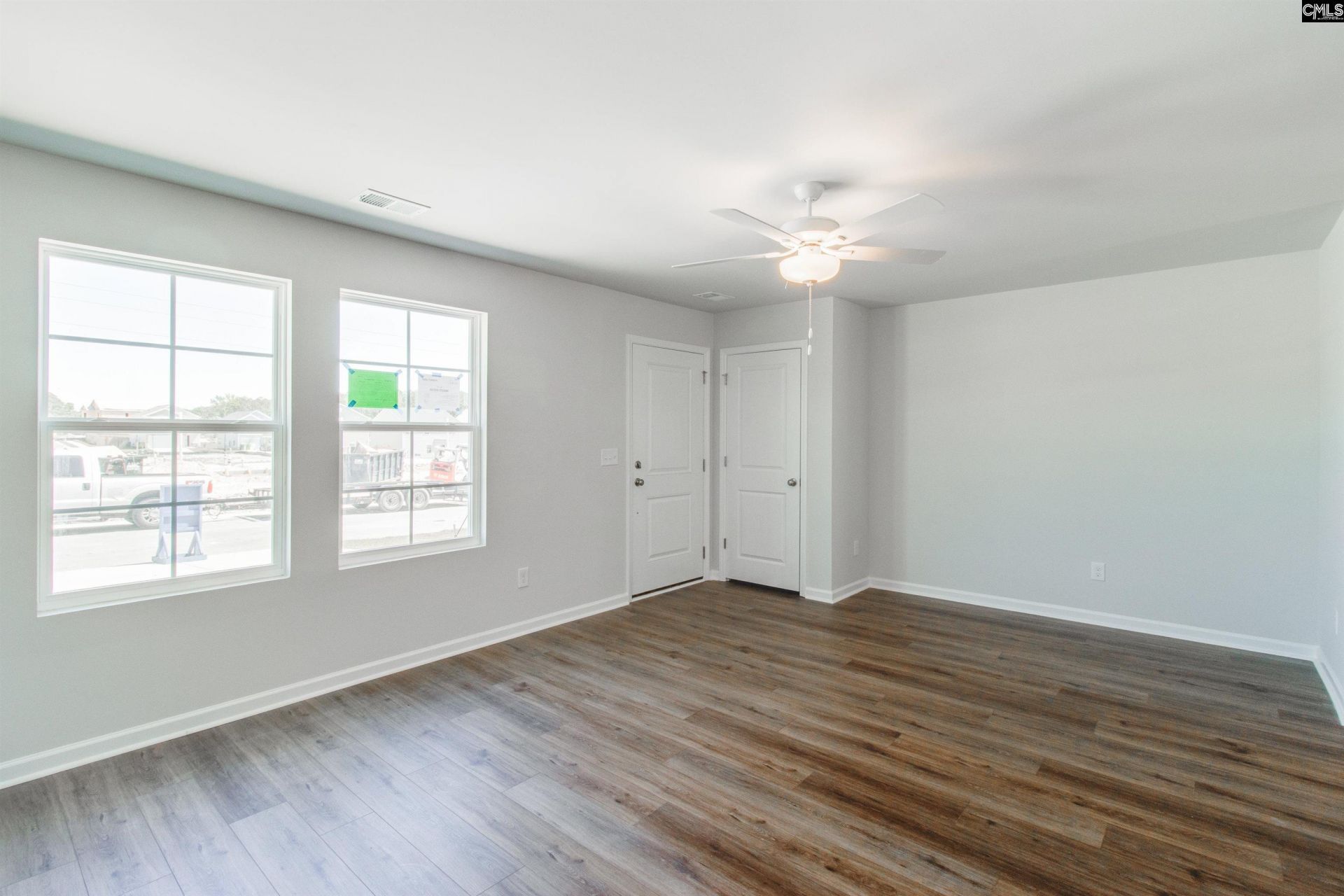 159 Carr Lane  Photo 4