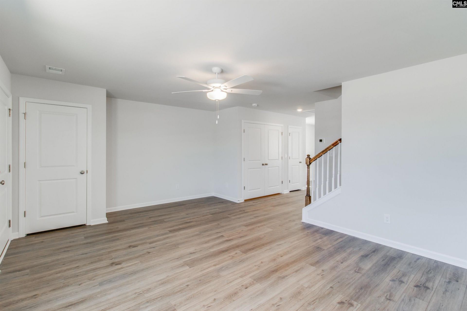 159 Carr Lane  Photo 5