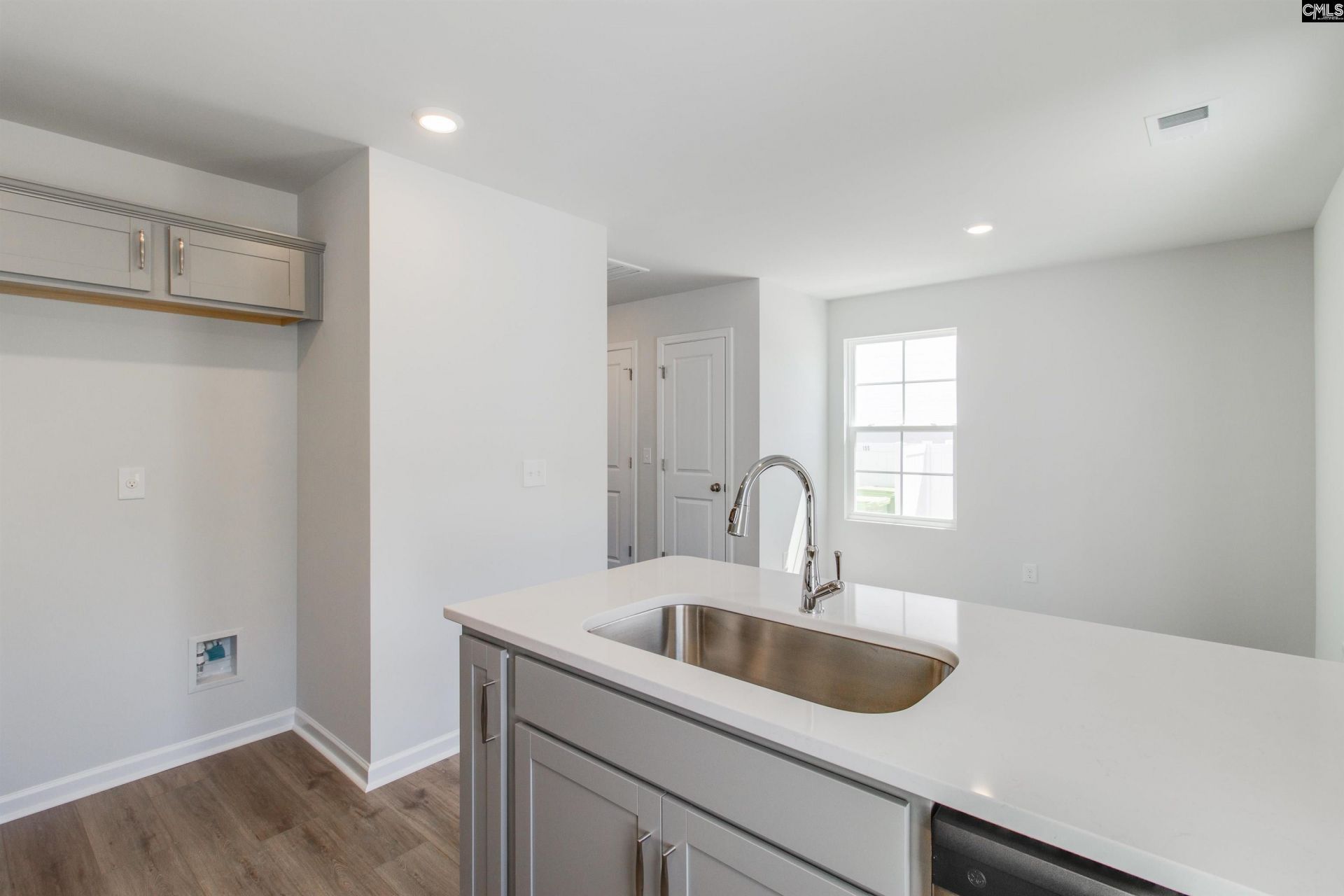 159 Carr Lane  Photo 9