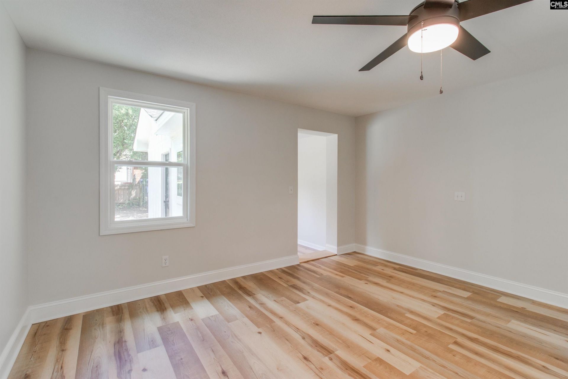 923 Huntington Avenue Photo 18