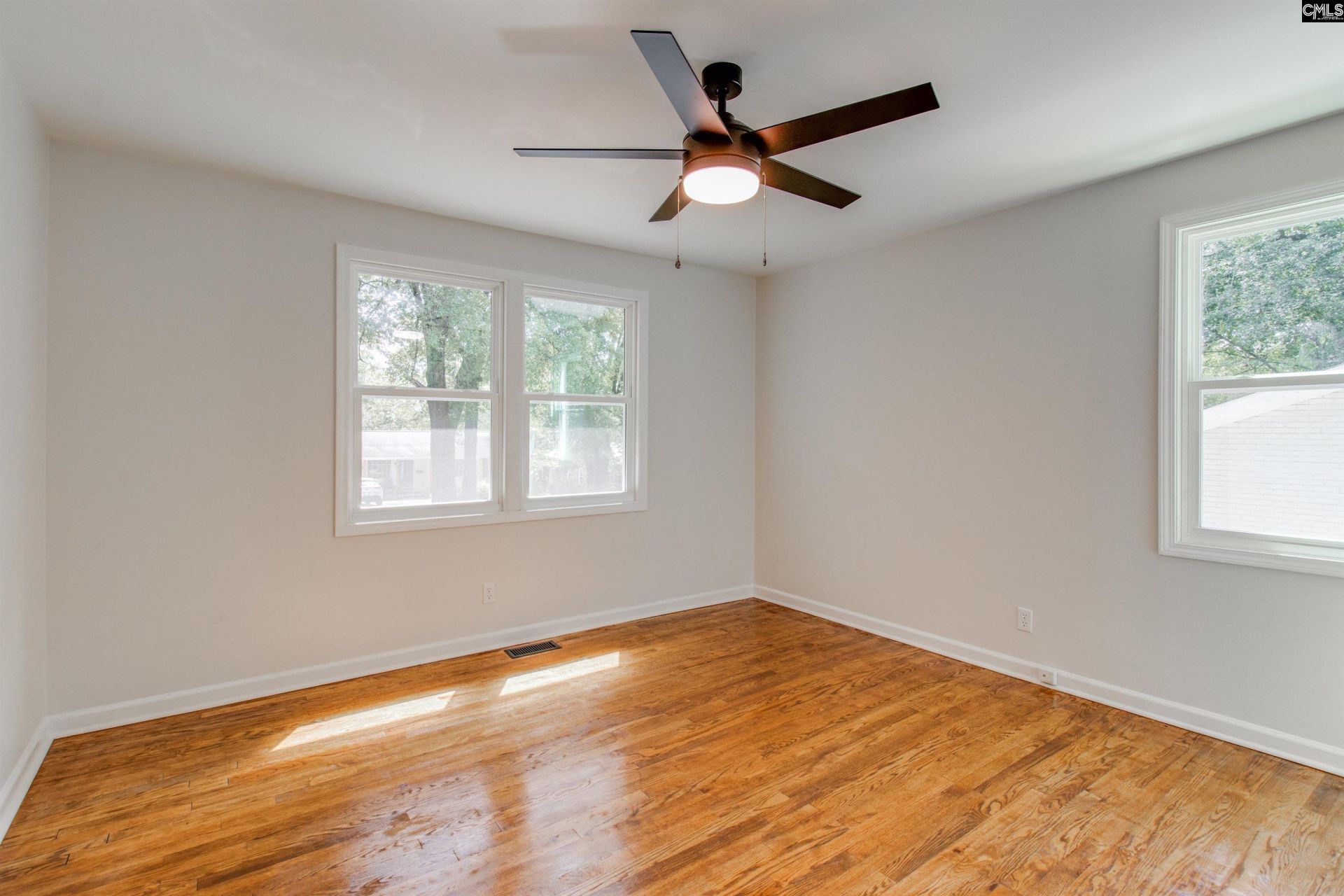 923 Huntington Avenue Photo 24