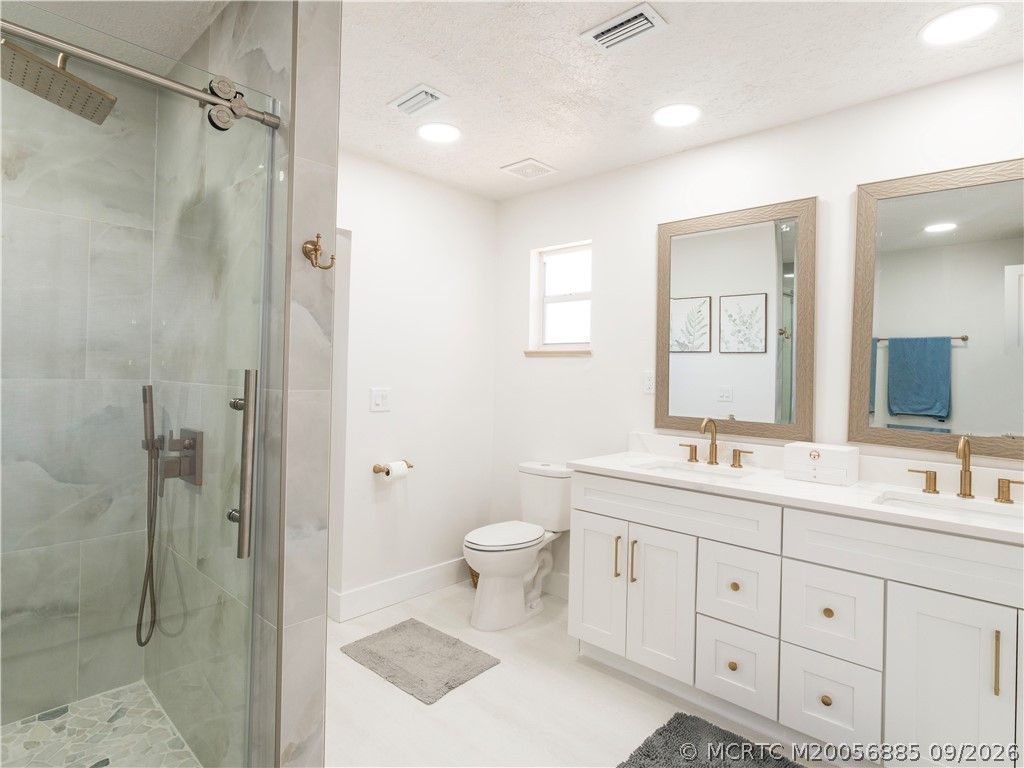 1123 SW Oak Hollow Court , Palm City, FL 34990 Photo