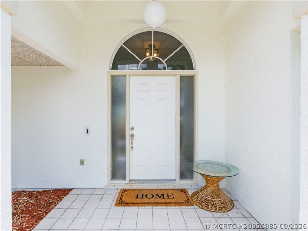 1123 SW Oak Hollow Court , Palm City, FL 34990 Photo