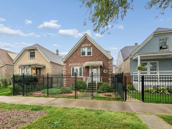 4541 W Montana Street, Chicago, IL 60639